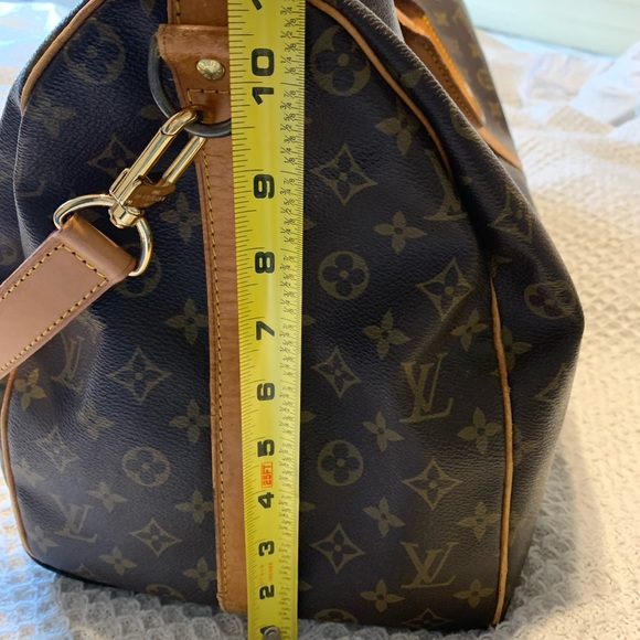 Authentic Louis Vuitton Keepall 50 Bandouliere - Picture 4 of 16